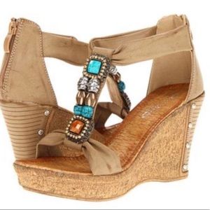 PATRIZIA wedge sandal
